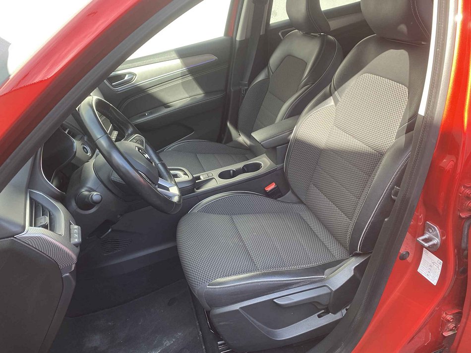 Renault Arkana 1.6i E-TECH Intense