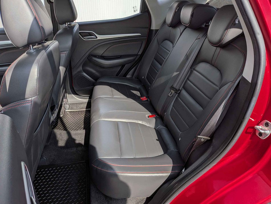 MG ZS 1.0 TGDi 