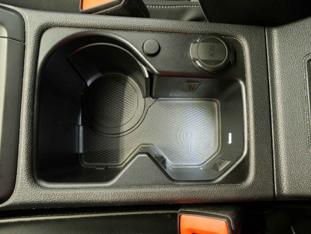 Volkswagen Golf 1.5TSI R-Line