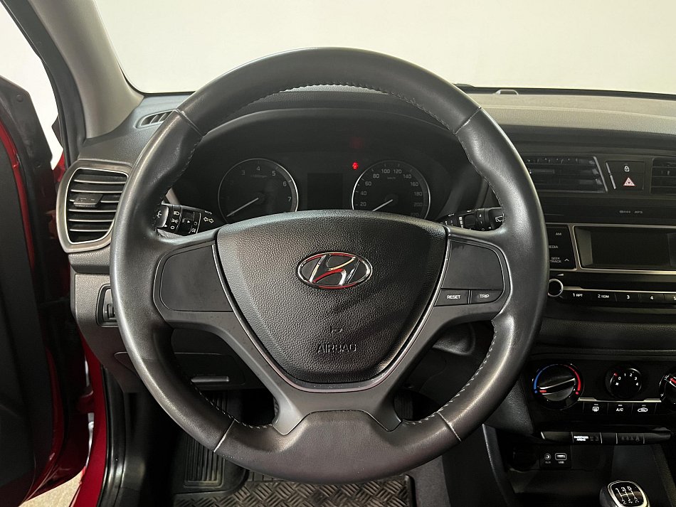 Hyundai I20 1.2 i Family + Club