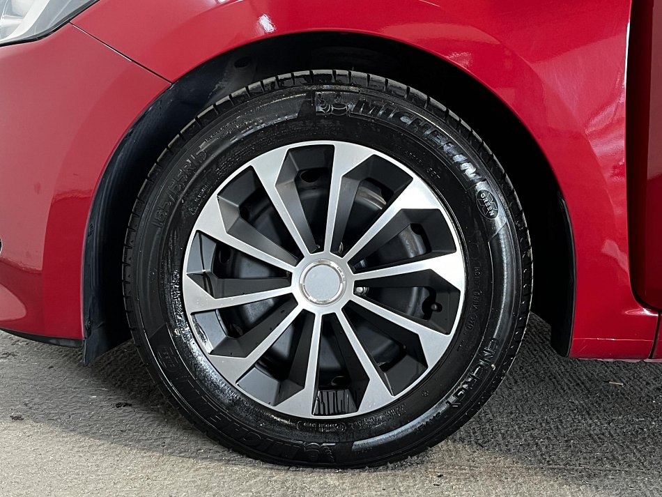 Hyundai I20 1.2 i Family + Club