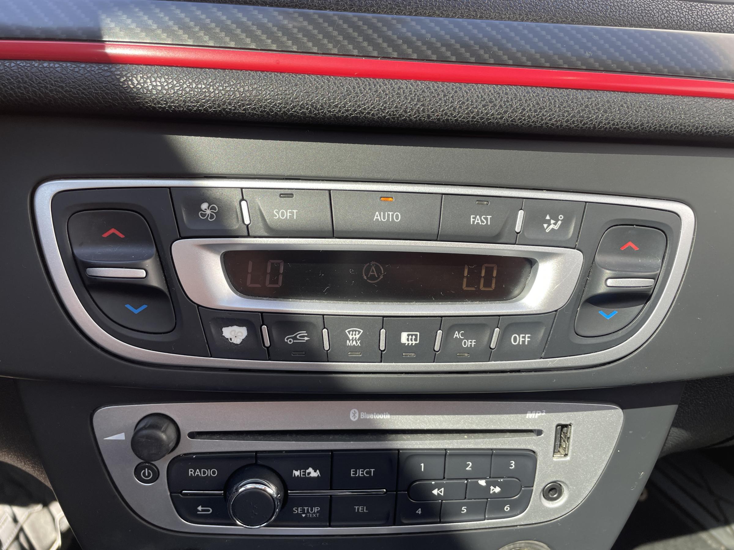 Renault Mégane, 2012 - pohled č. 12