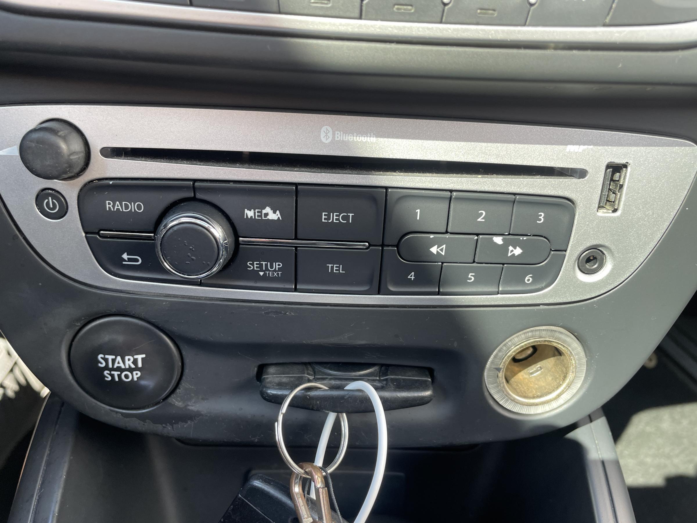 Renault Mégane, 2012 - pohled č. 13