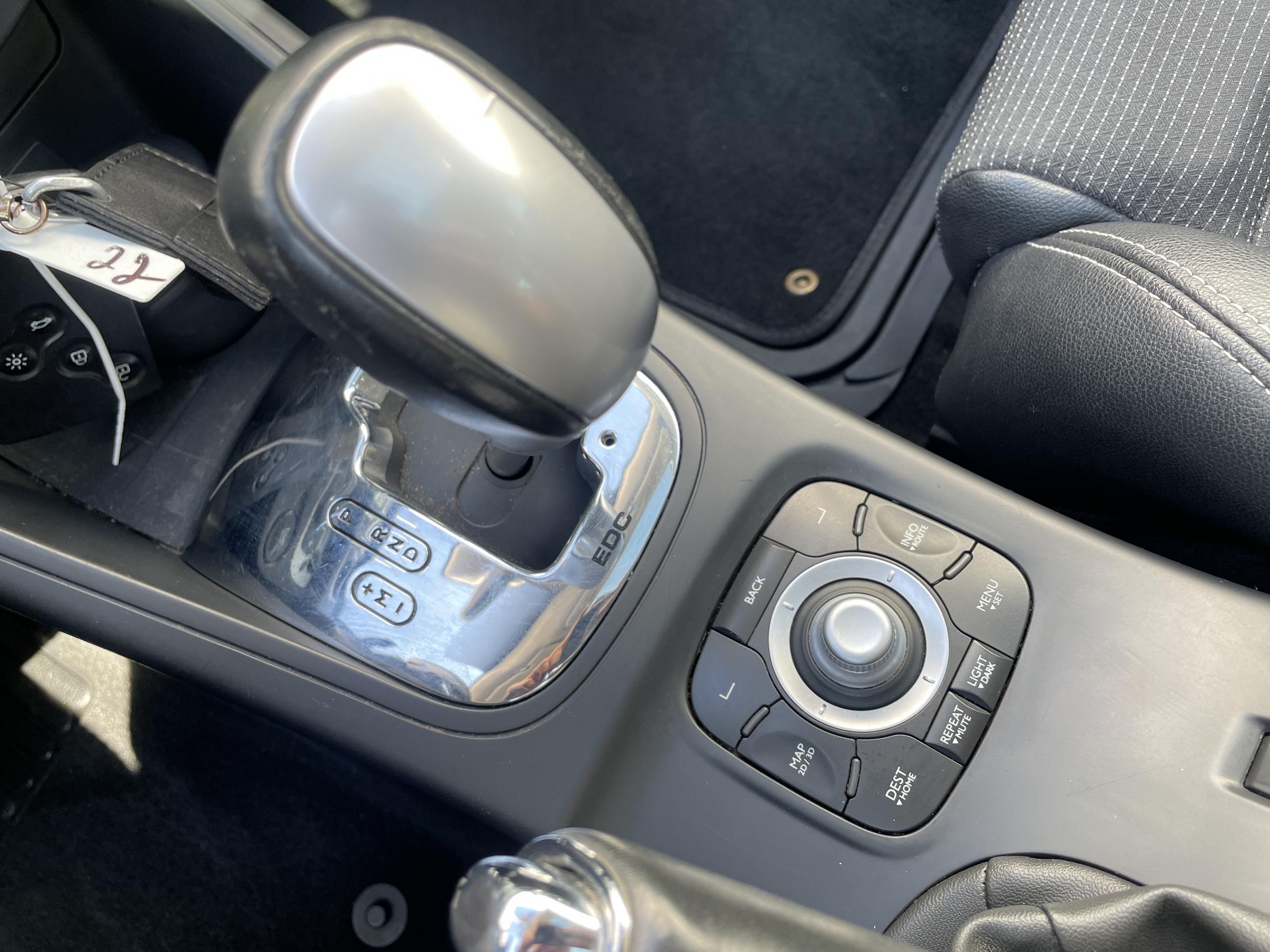 Renault Mégane, 2012 - pohled č. 14