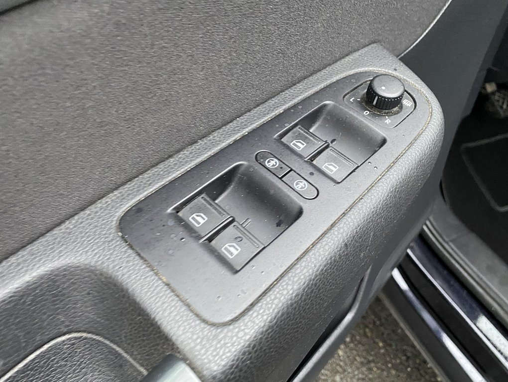 Volkswagen Sharan 2.0 TDI Comfortline 4X4, 7míst