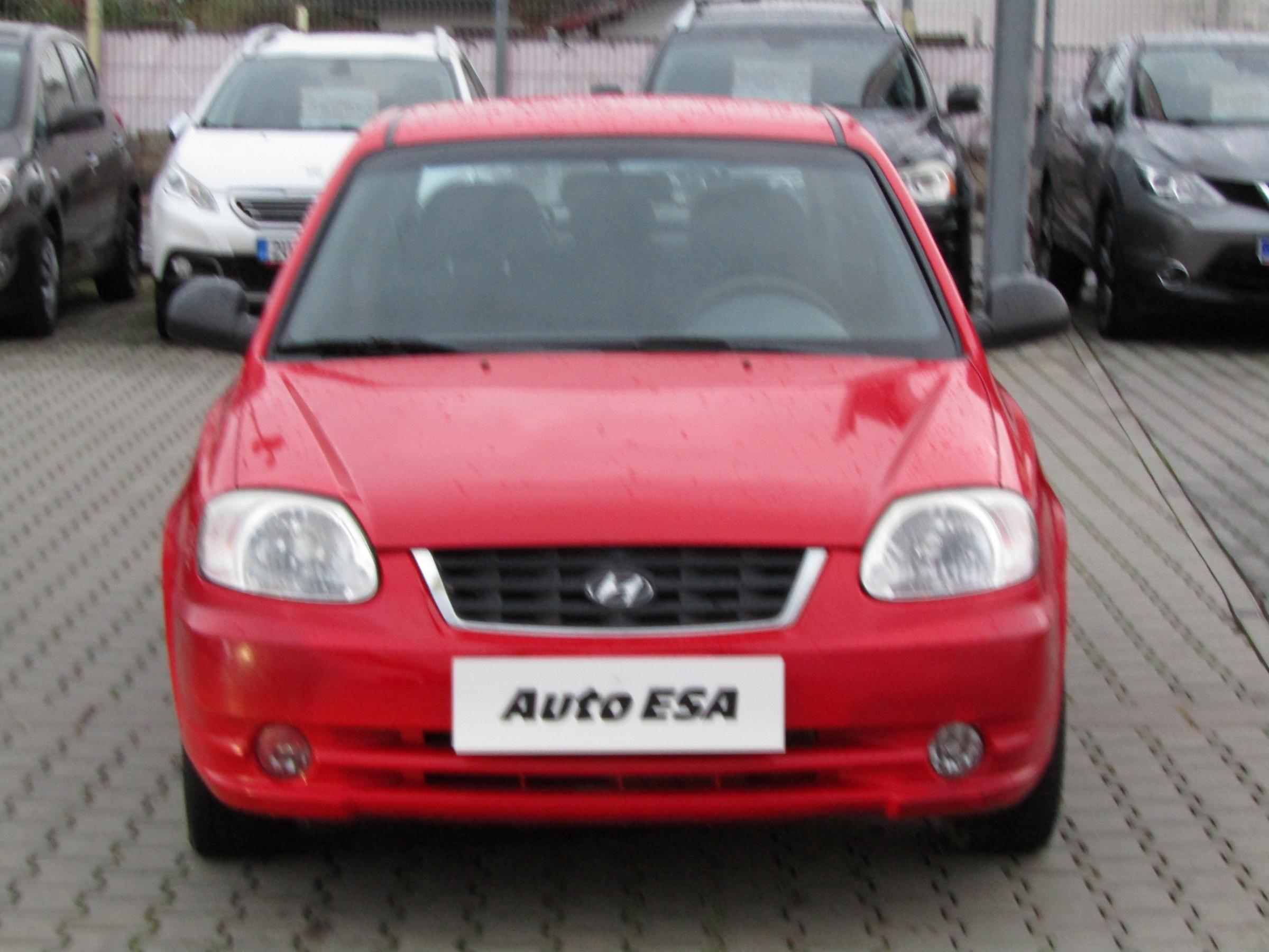 Hyundai Accent, 2004 - pohled č. 2