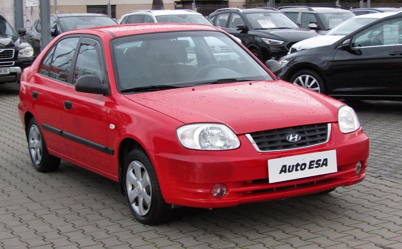 Hyundai Accent 1.4 i 