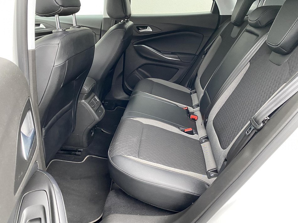 Opel Grandland X 1.2T Edition