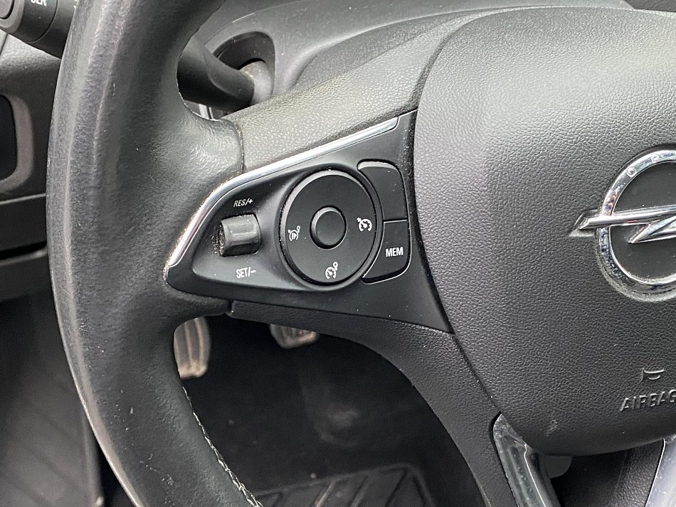 Opel Grandland X 1.2T Edition