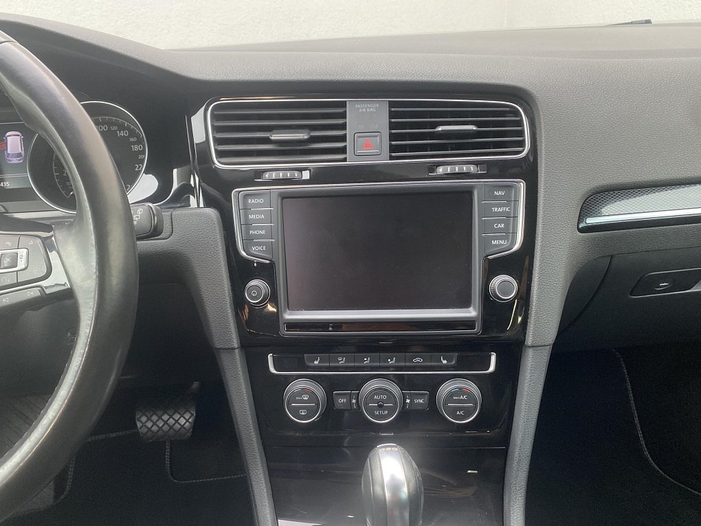 Volkswagen Golf 2.0 TDi Highline