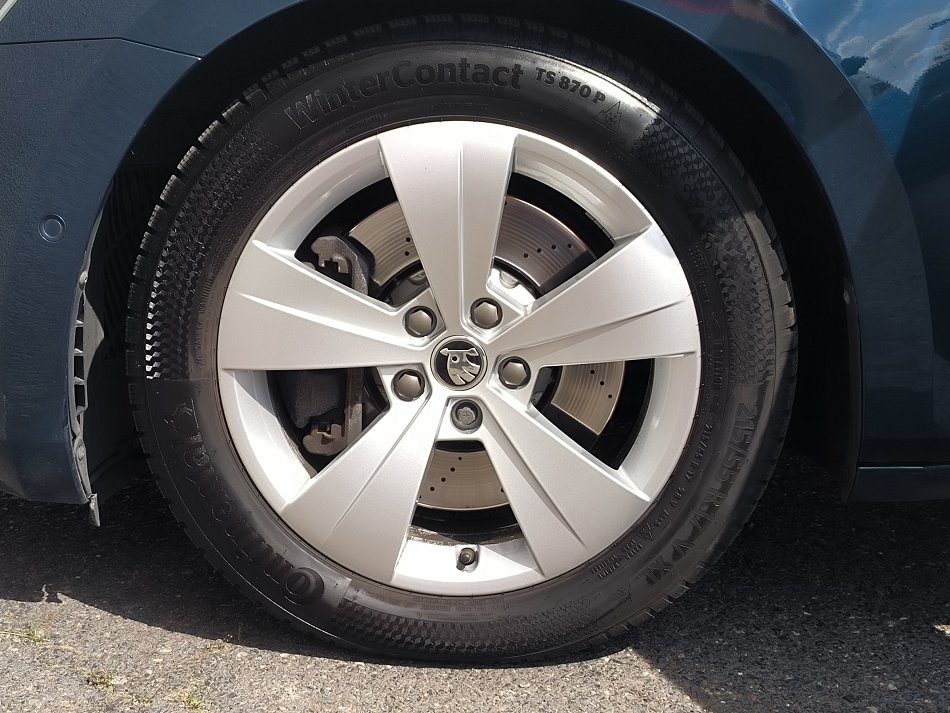 Škoda Superb III 2.0 TSI  4x4