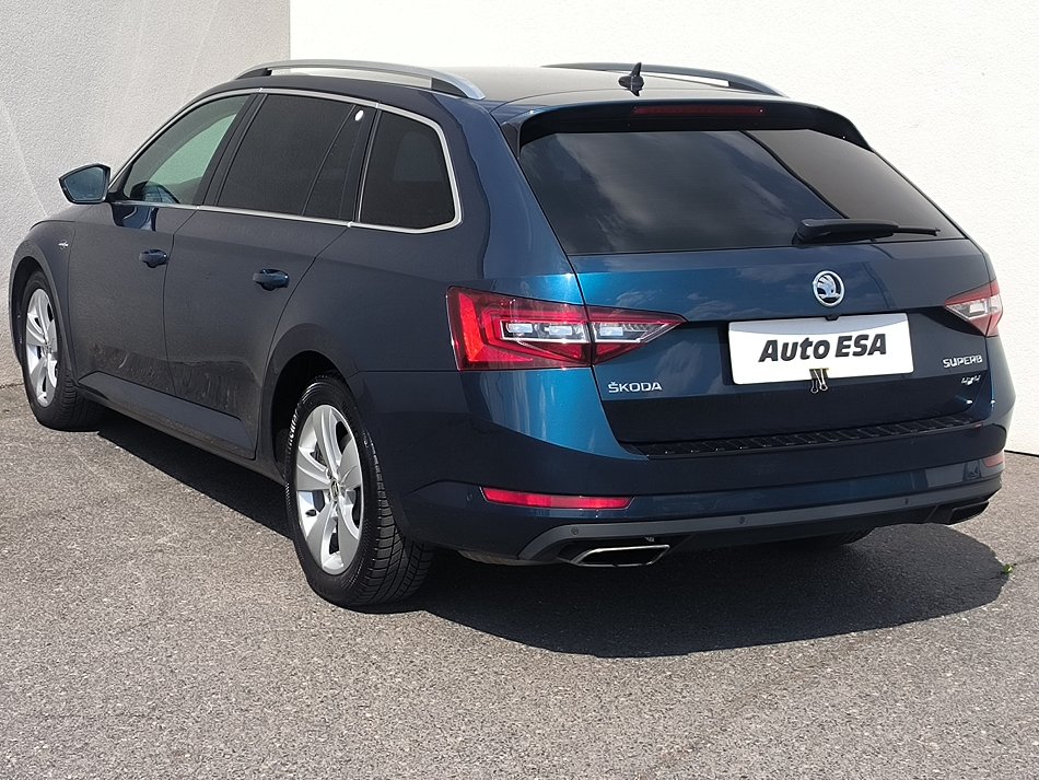 Škoda Superb III 2.0 TSI  4x4