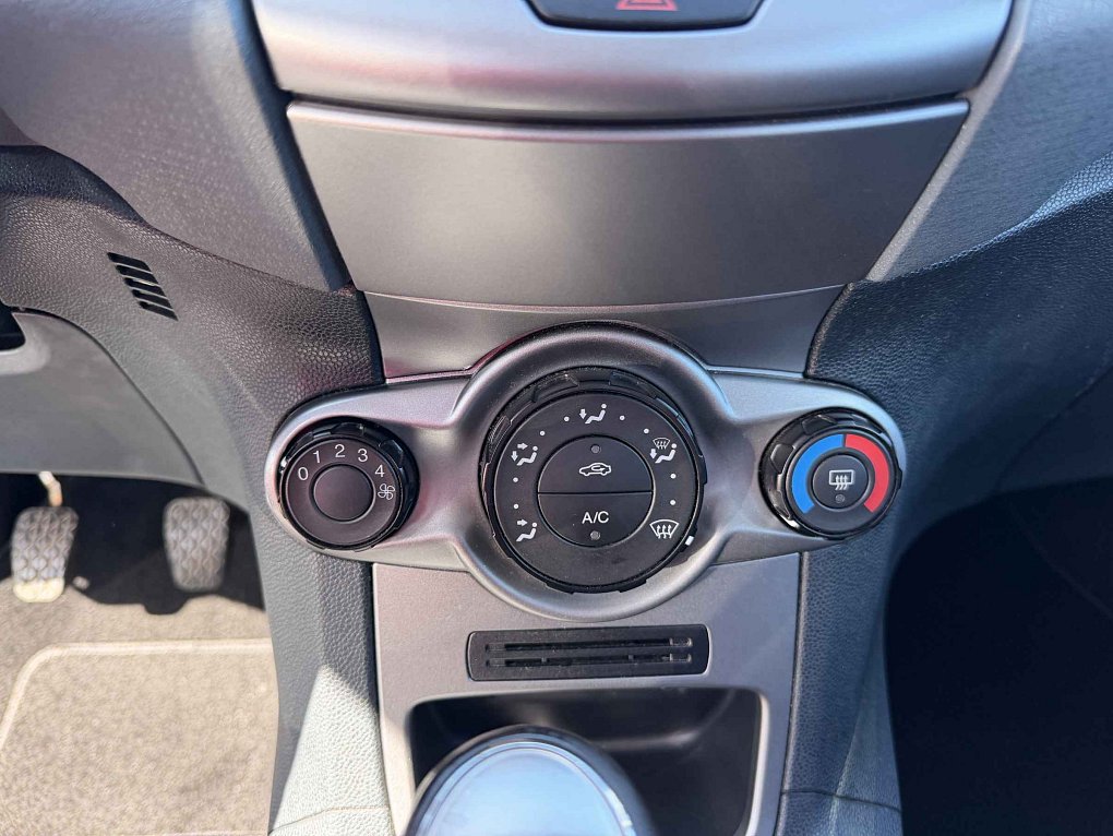 Ford Fiesta 1.2i 