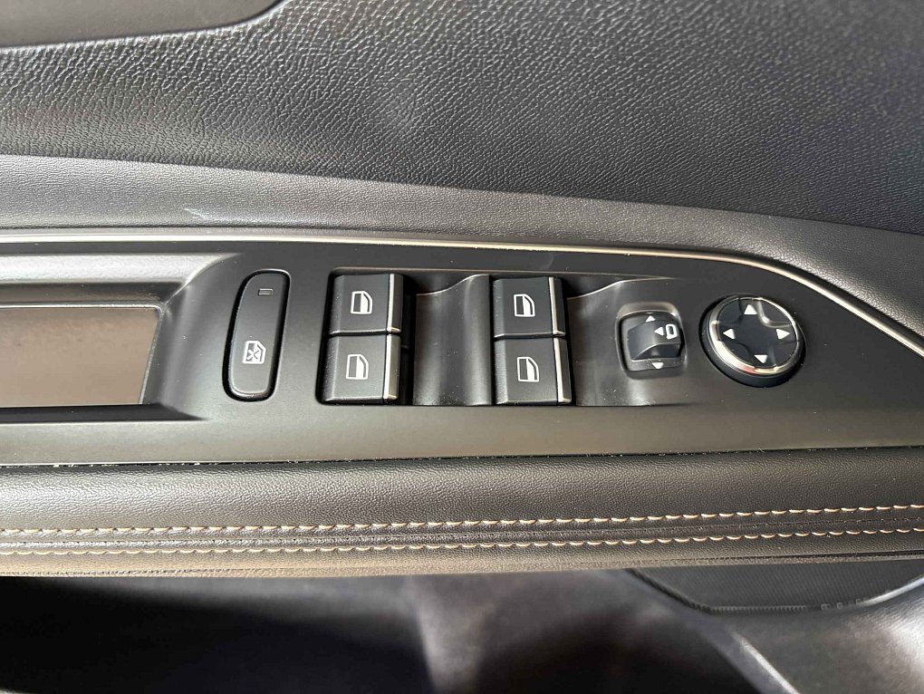 Peugeot 5008 1.5 HDI 