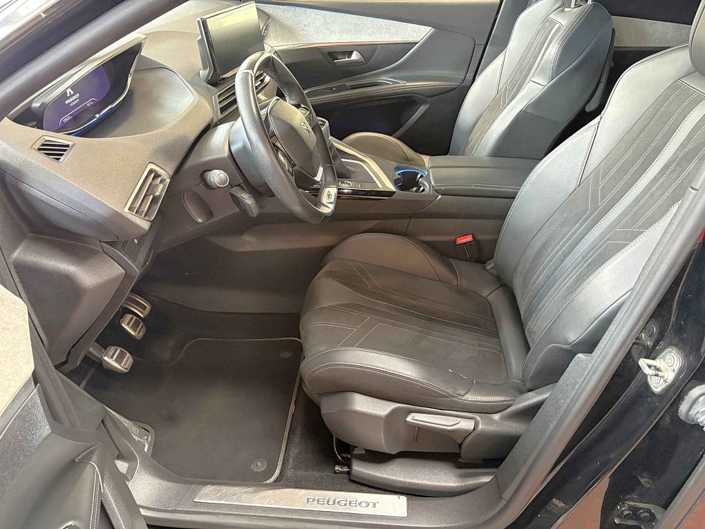 Peugeot 5008 1.5 HDI 