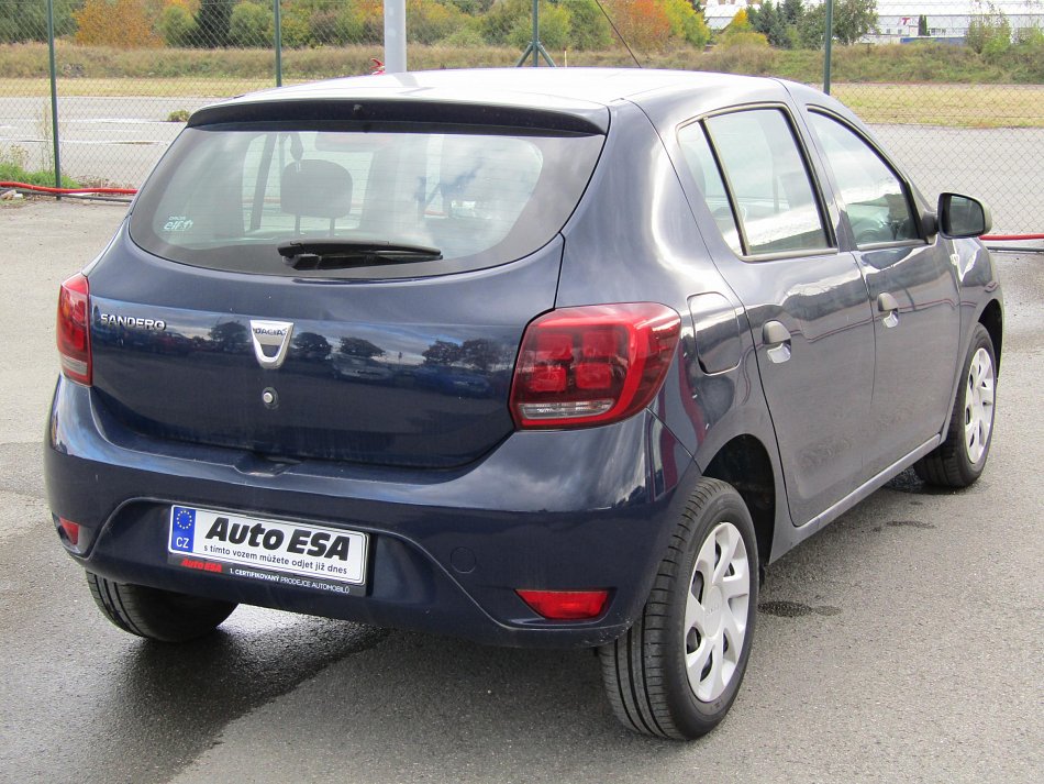 Dacia Sandero 1.0i 