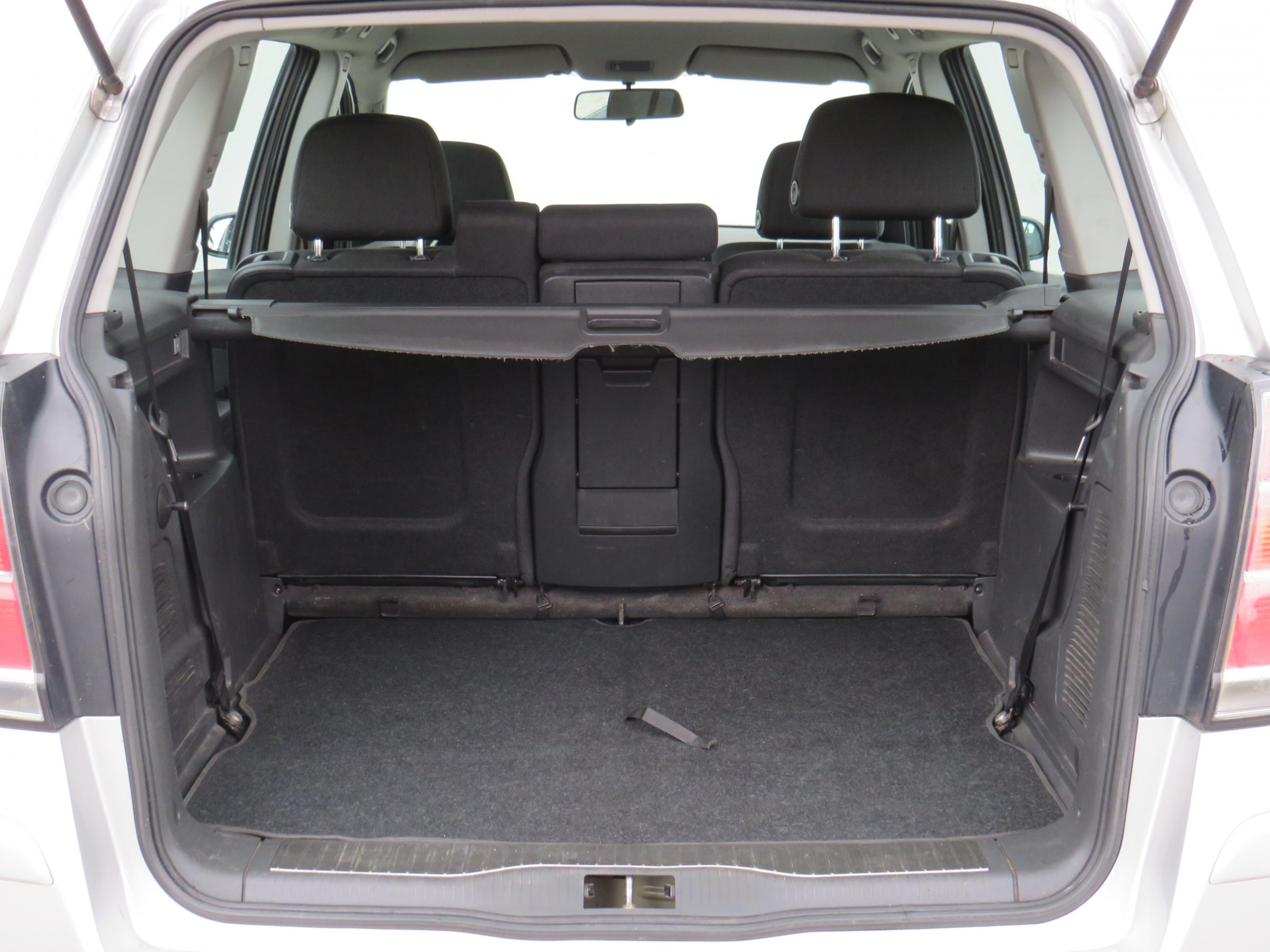 Opel Zafira, 2006 - pohled č. 7