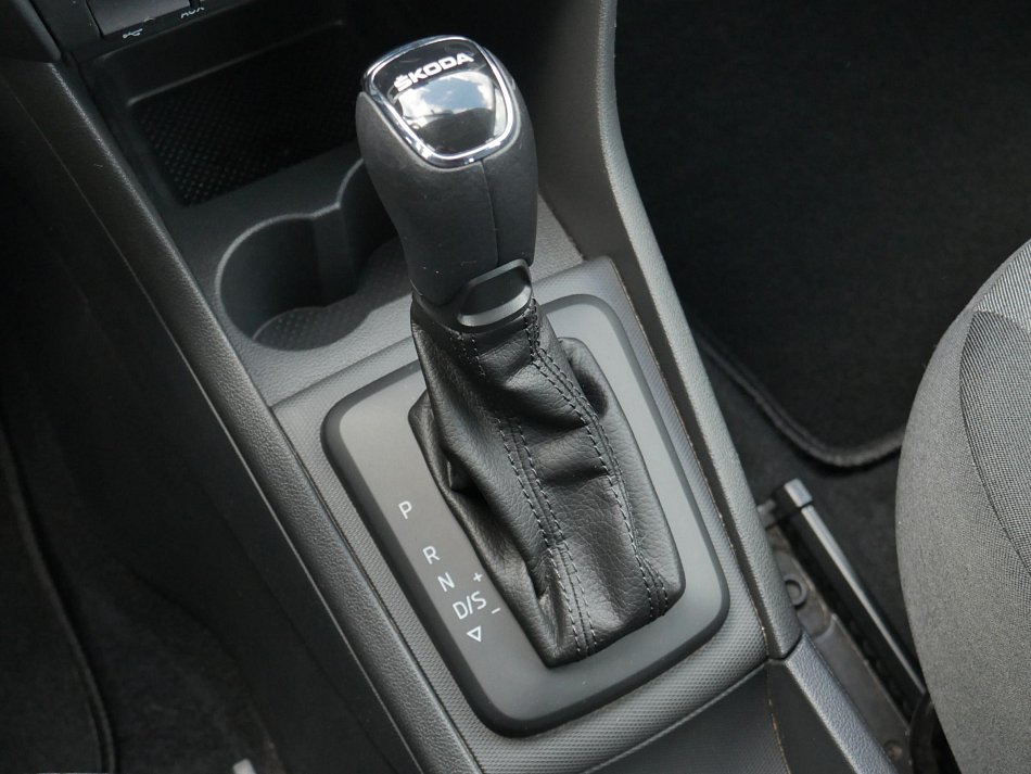 Škoda Rapid 1.0 TSi Active