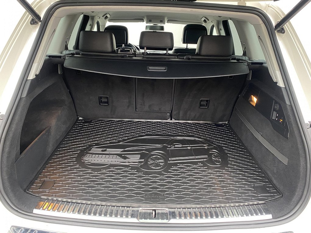 Volkswagen Touareg 4.2 TDi V8  4x4