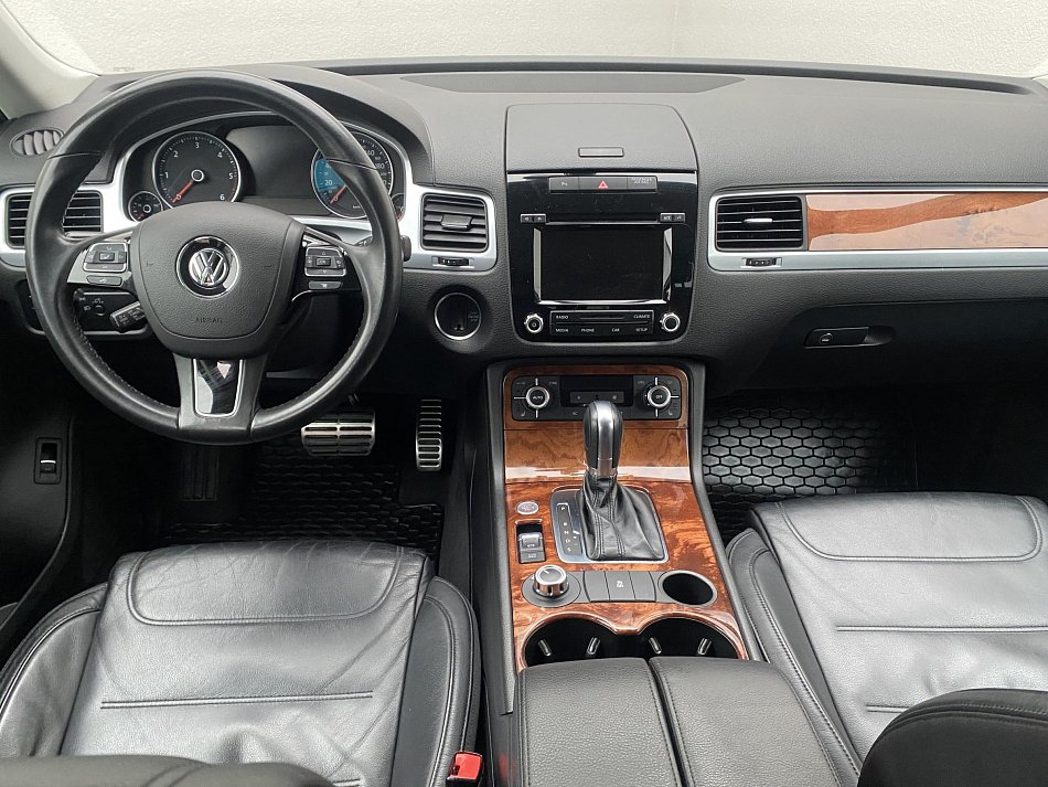 Volkswagen Touareg 4.2 TDi V8  4x4