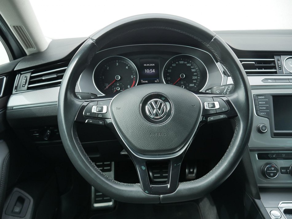 Volkswagen Passat 2.0TDi 