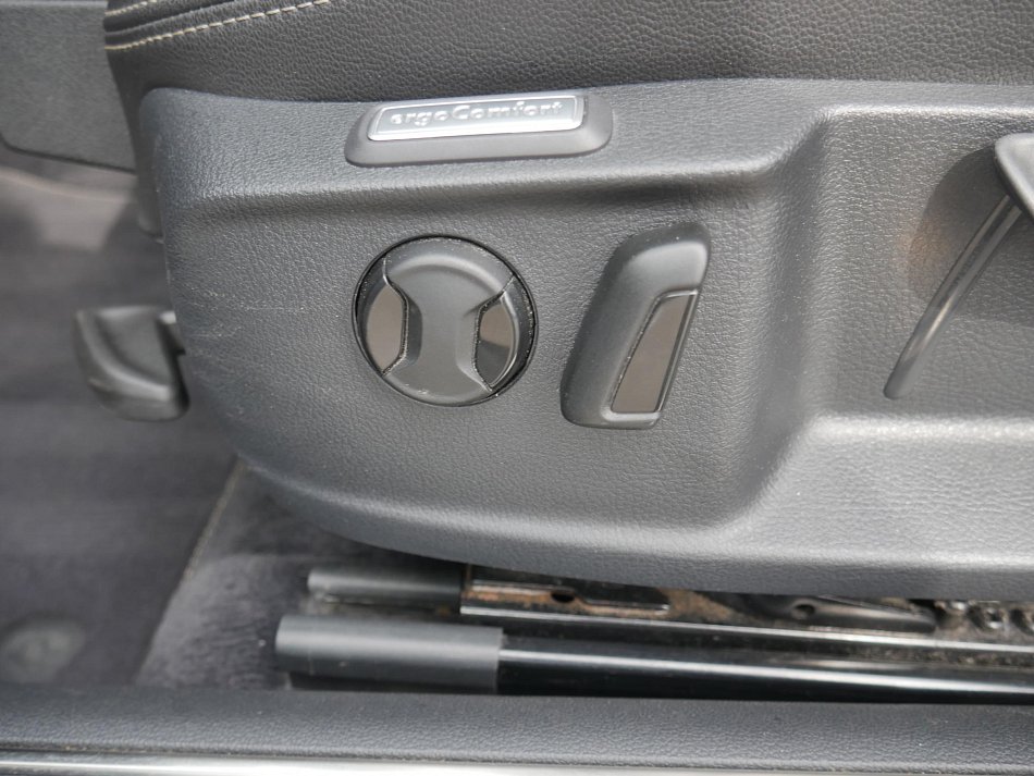 Volkswagen Passat 2.0TDi 
