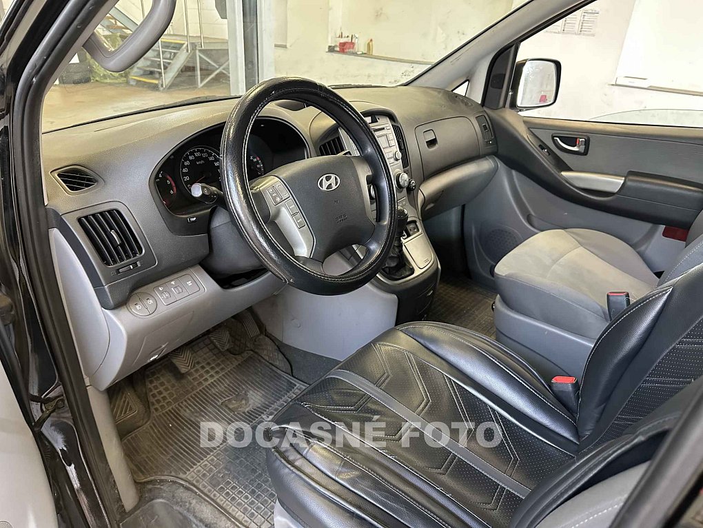 Hyundai H 1 2.5CRDI 