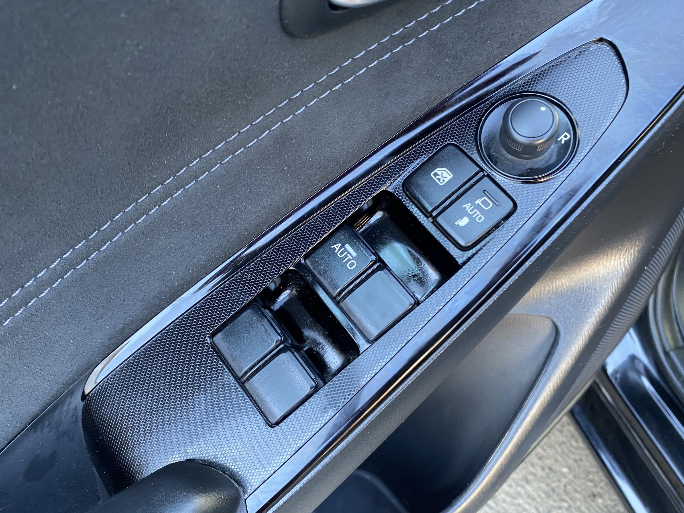 Mazda 2, 2020 - pohled č. 15