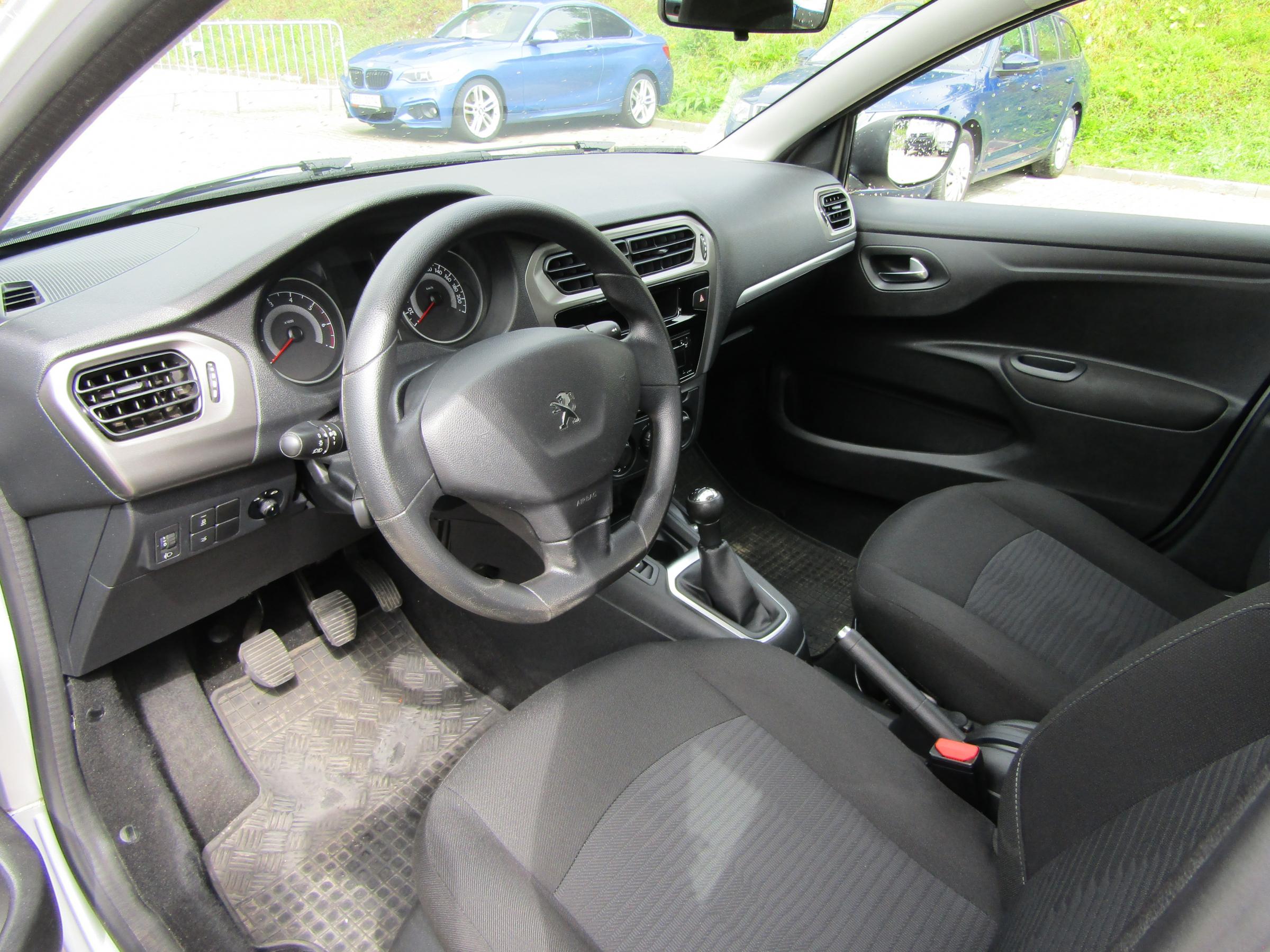 Peugeot 301, 2016 - pohled č. 10