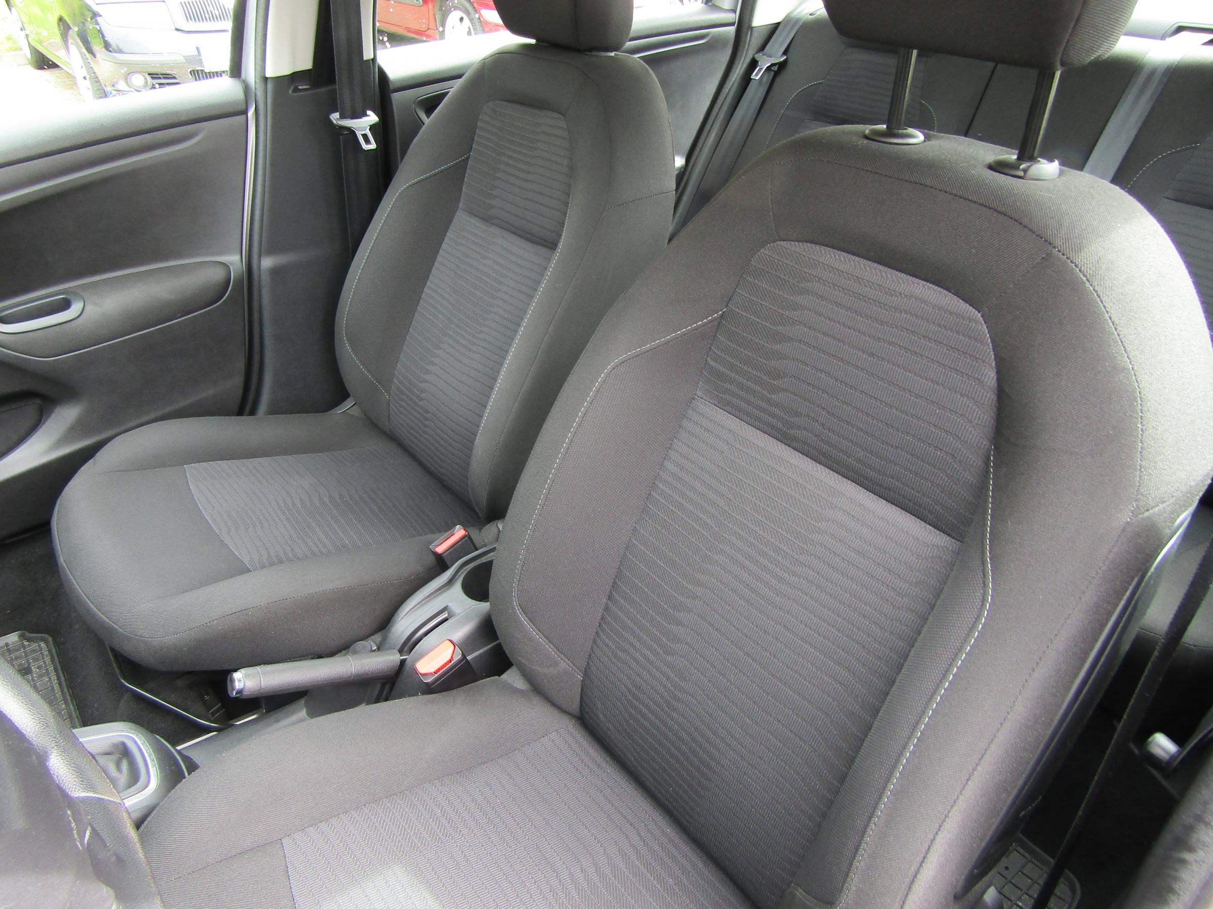 Peugeot 301, 2016 - pohled č. 11