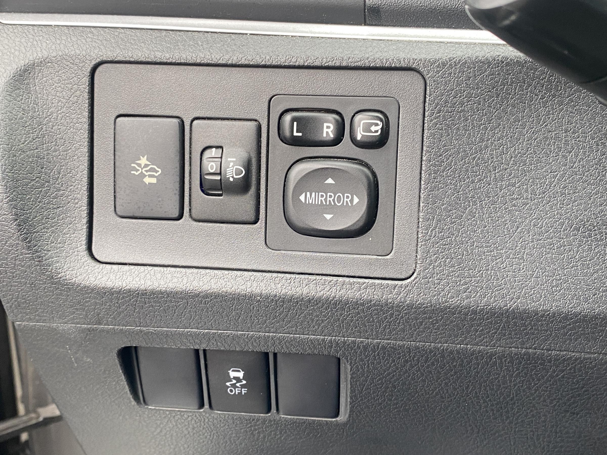 Toyota Verso, 2016 - pohled č. 20