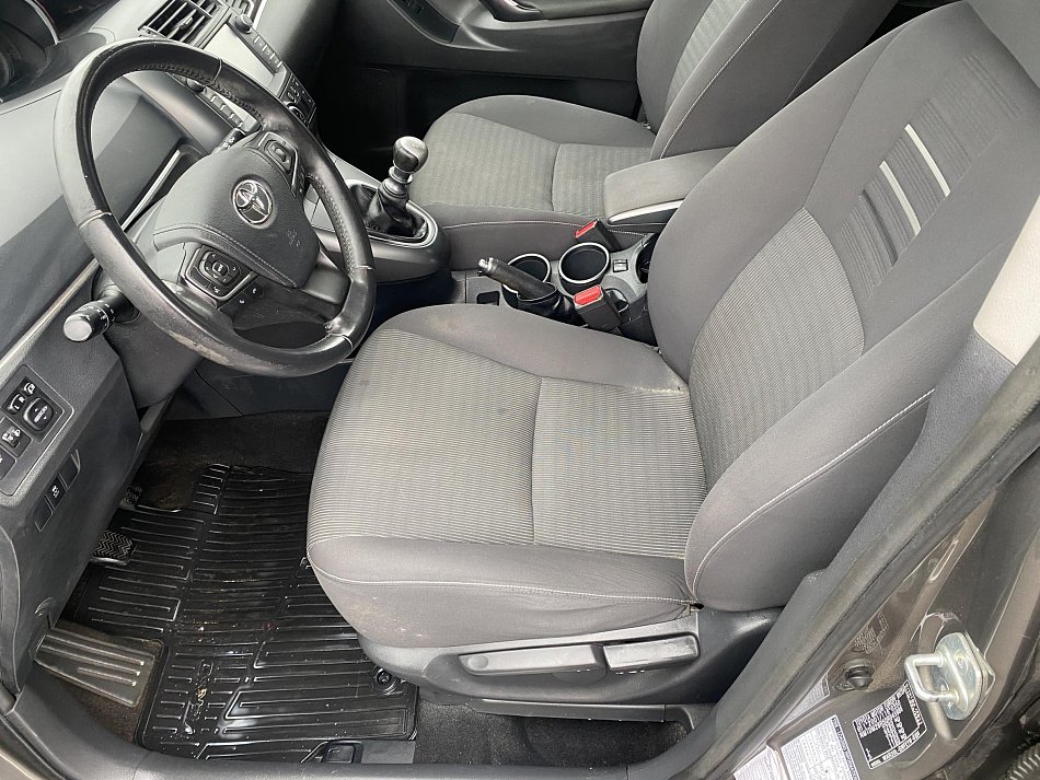 Toyota Verso 1.6 D-4D 