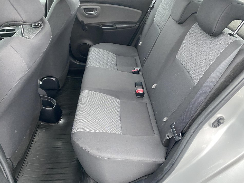 Toyota Yaris 1.3 VVT-i Trend