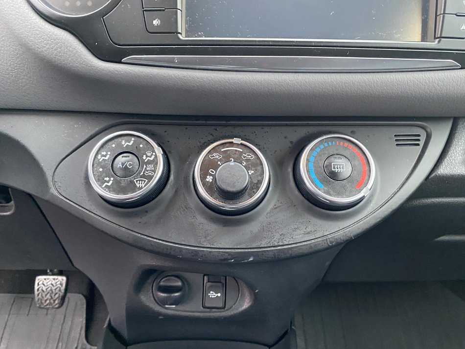 Toyota Yaris 1.3 VVT-i Trend