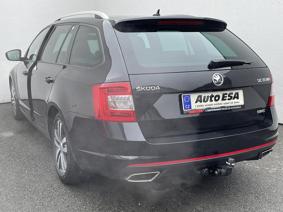 Škoda Octavia III 2.0 TDi RS