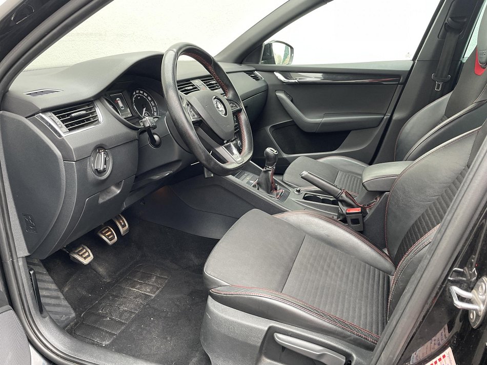 Škoda Octavia III 2.0 TDi RS