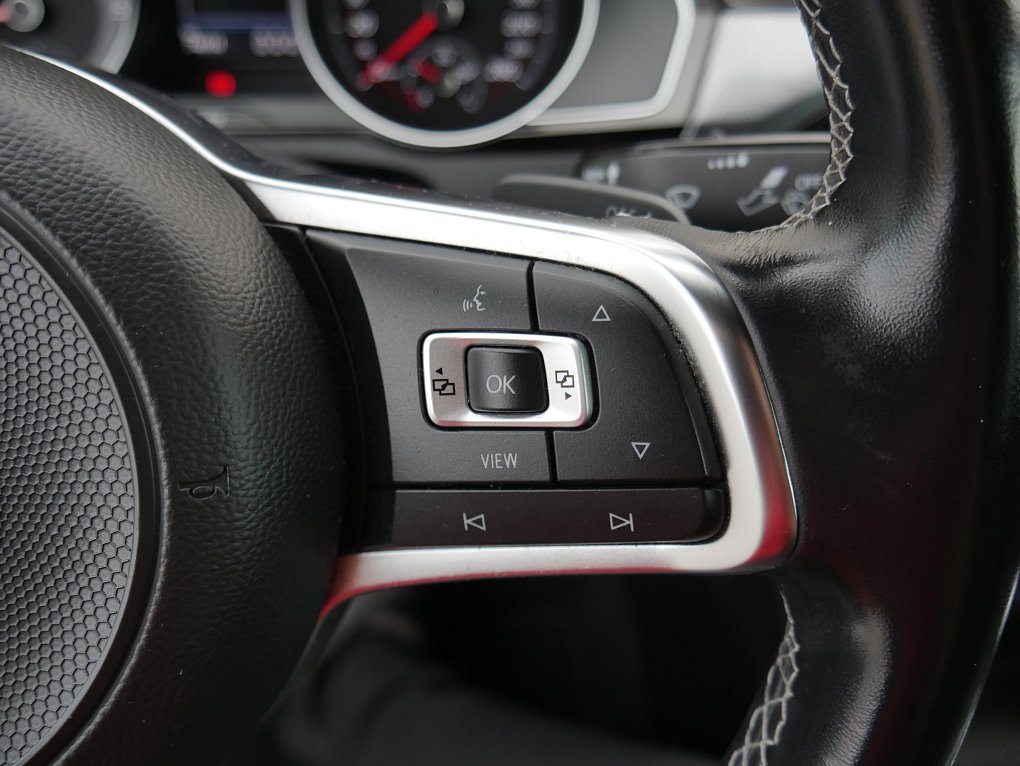 Volkswagen Arteon 2.0 TDi R-Line 4Motion