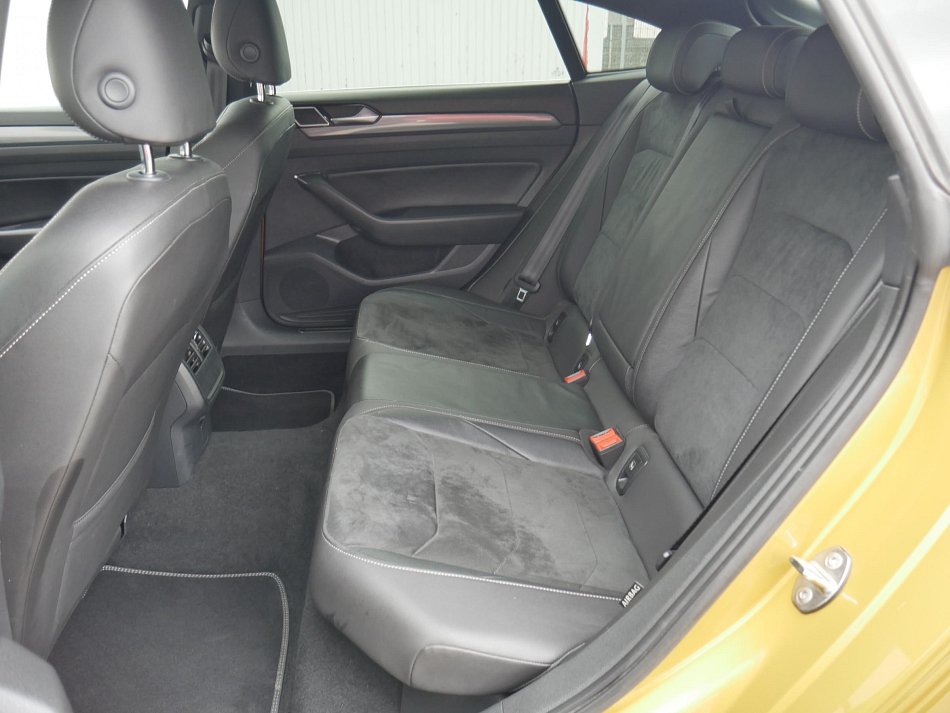Volkswagen Arteon 2.0 TDi R-Line 4Motion