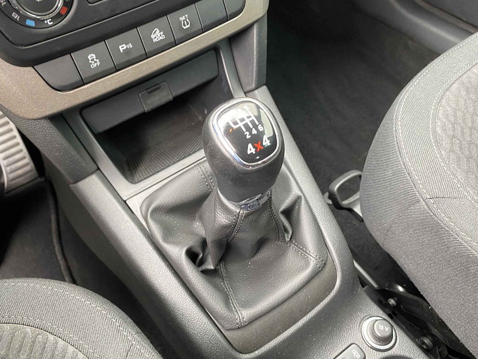 Škoda Yeti 2.0 TDi Elegance 4x4