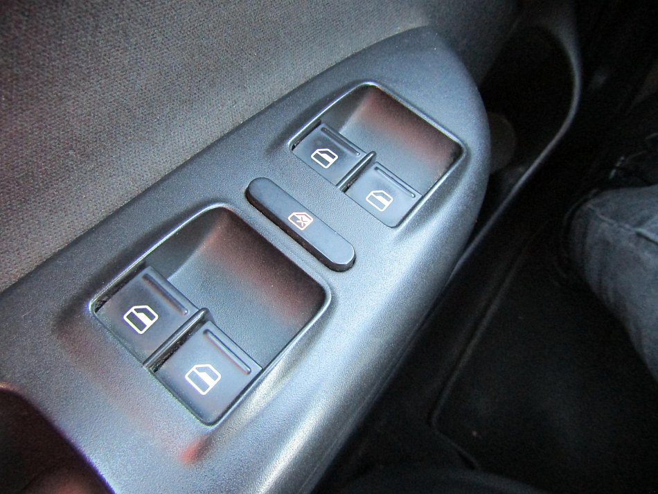 Škoda Octavia II 2.0 TDi 