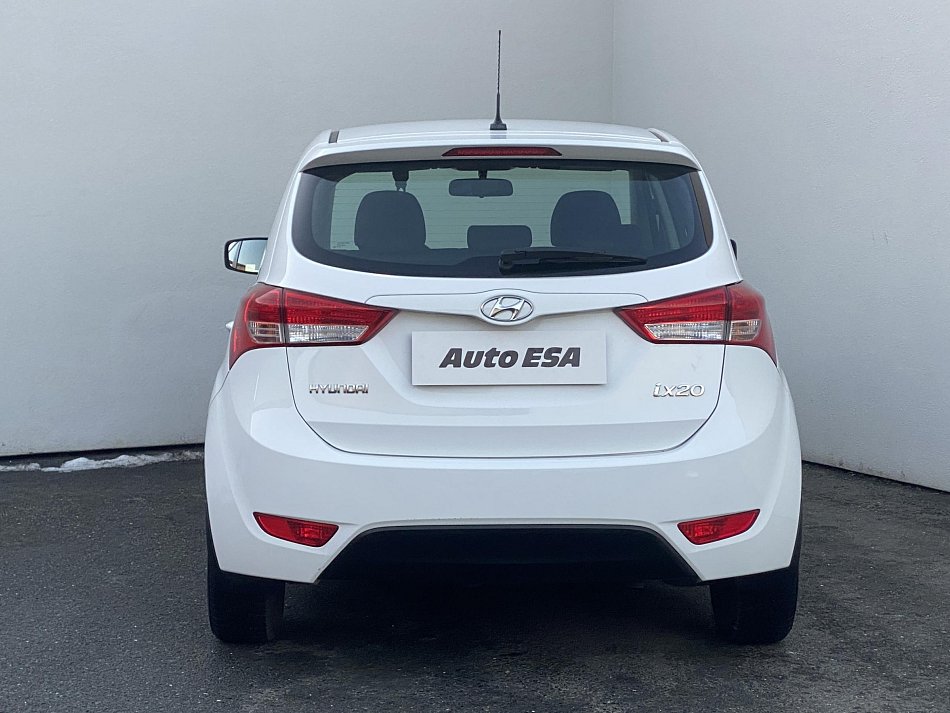 Hyundai Ix20 1.6 i 