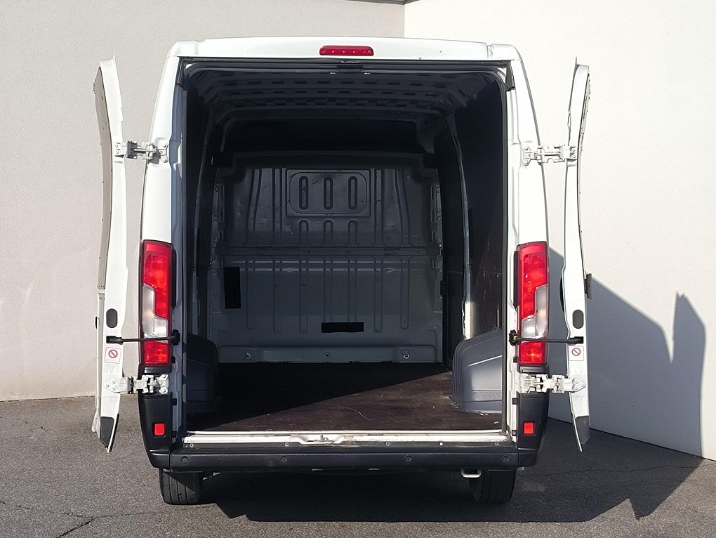 Opel Movano 2.2CDTi  L4H2