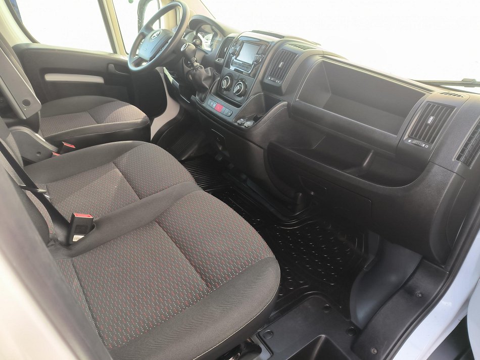 Opel Movano 2.2CDTi  L4H2