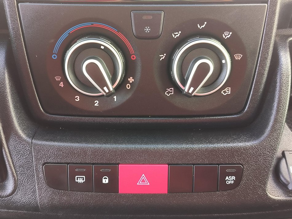 Opel Movano 2.2CDTi  L4H2