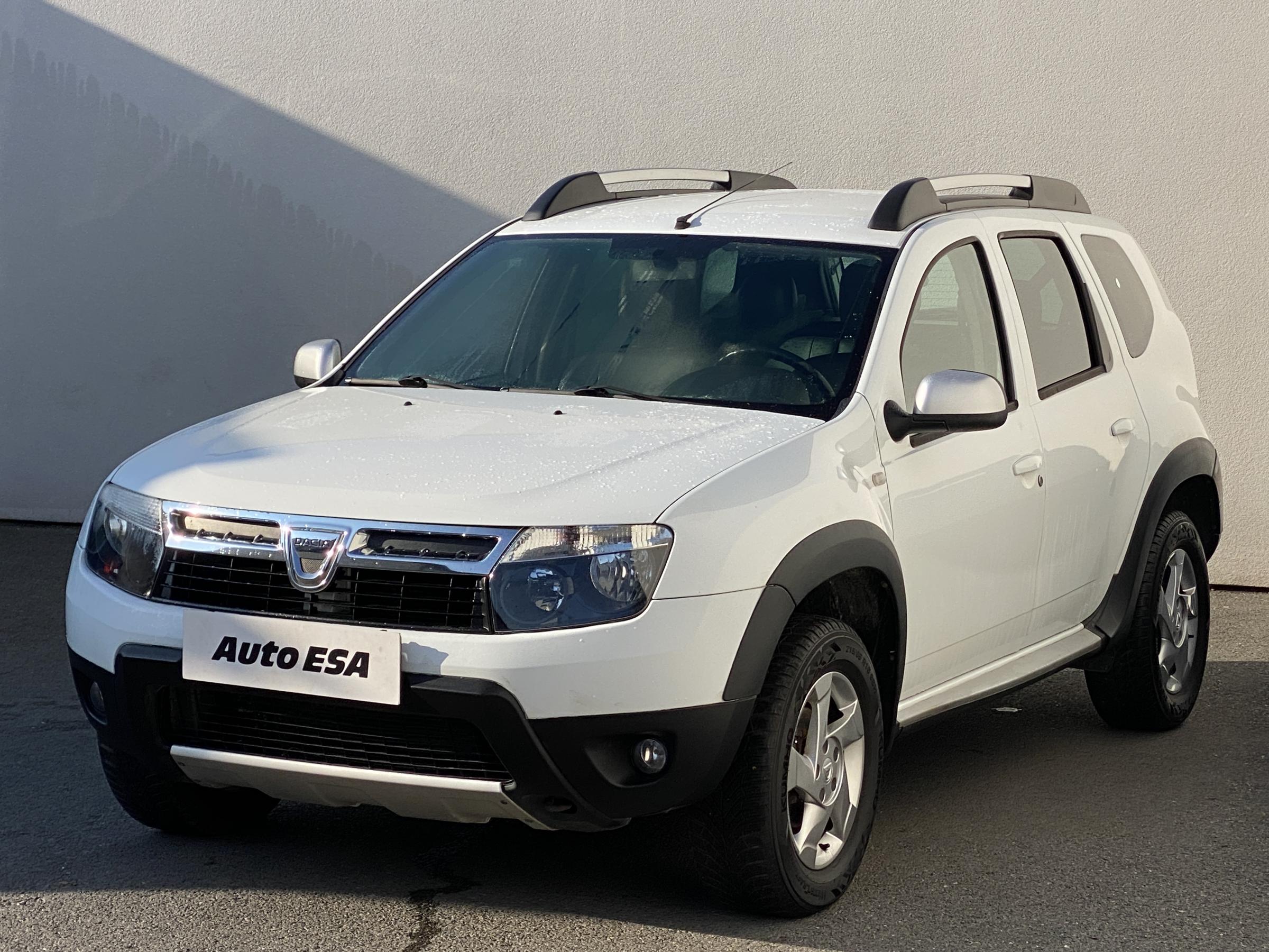 Dacia Duster, 2012 - pohled č. 3
