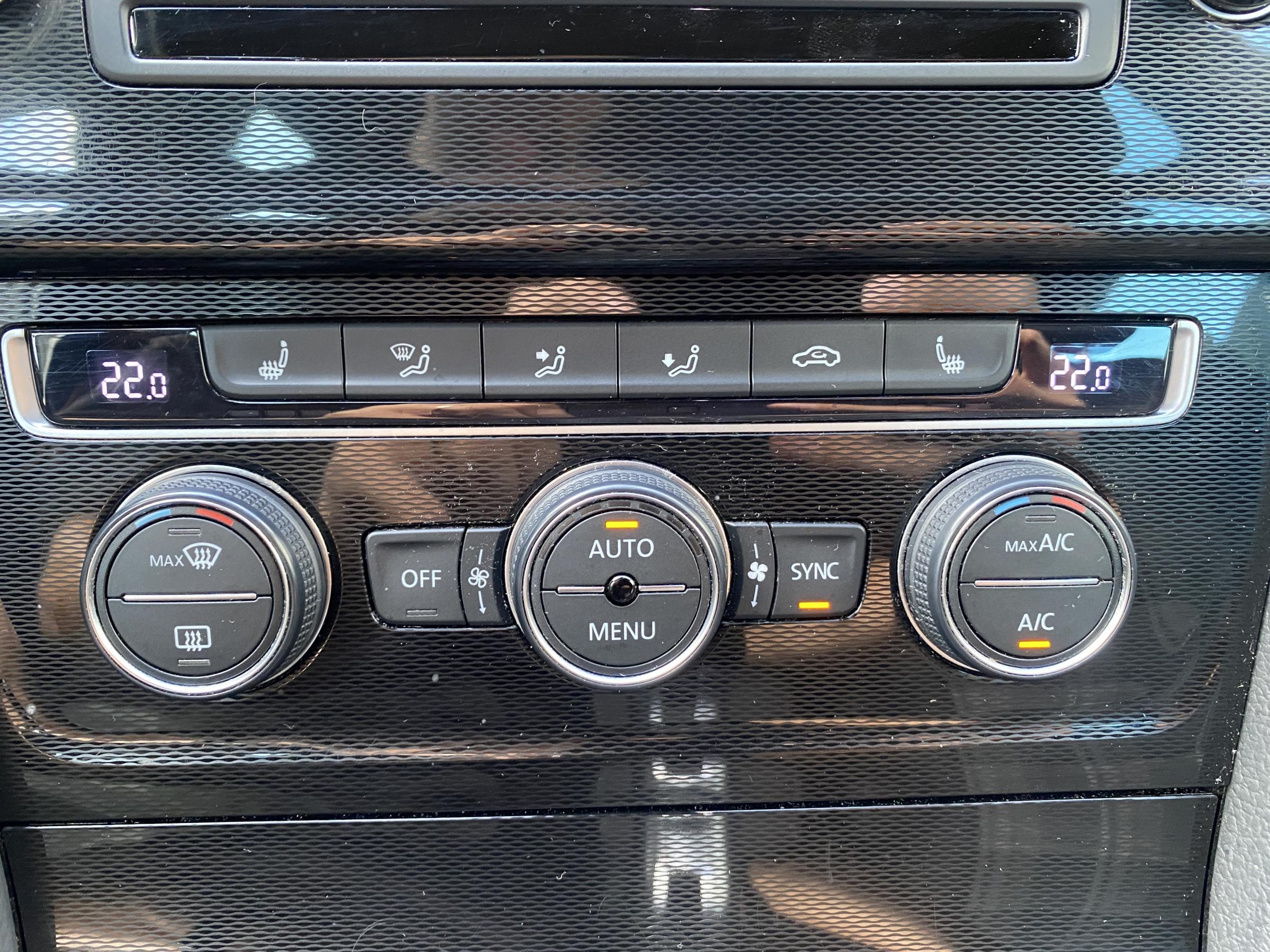 Volkswagen Golf, 2015 - pohled č. 14