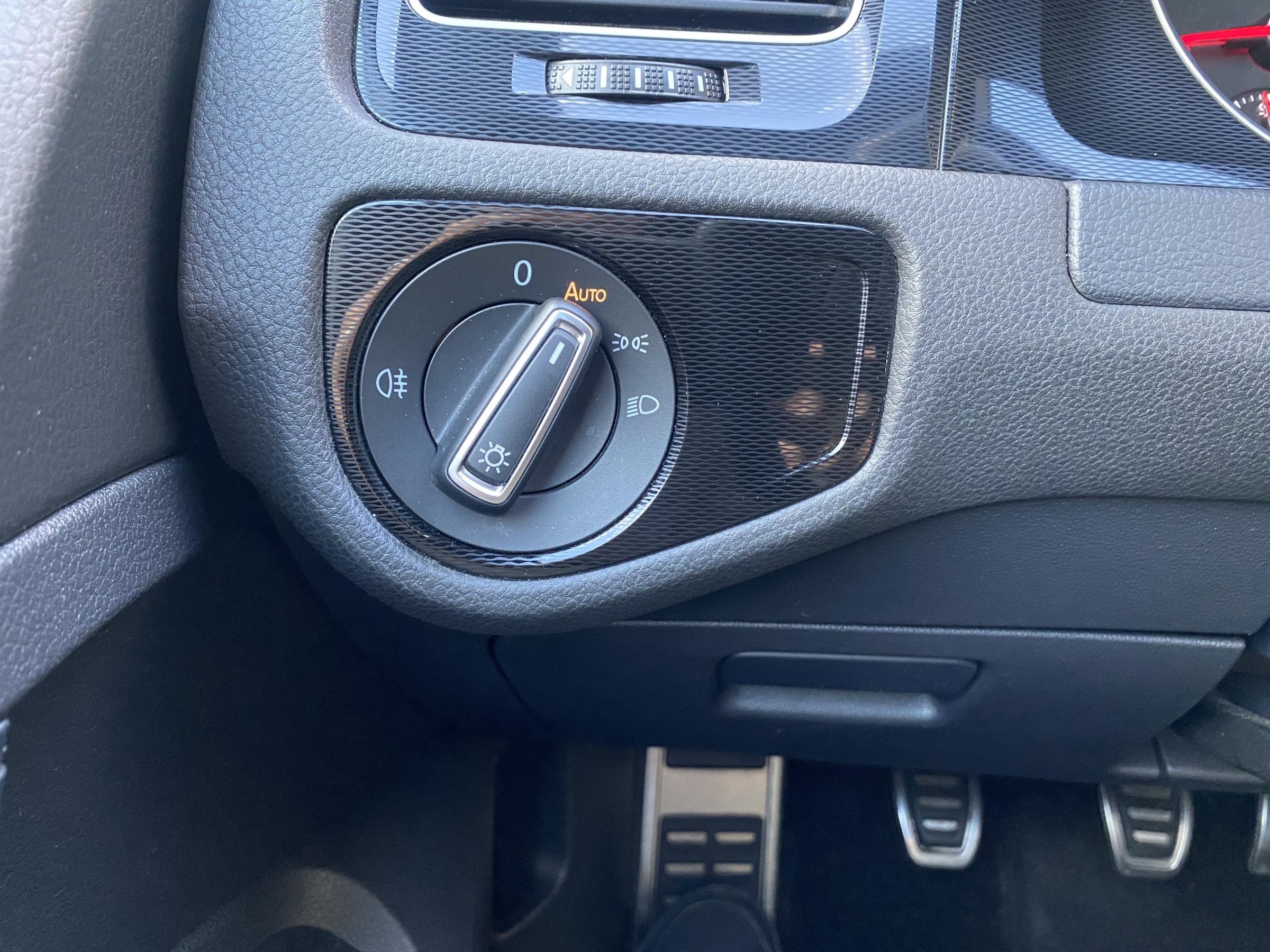 Volkswagen Golf, 2015 - pohled č. 16