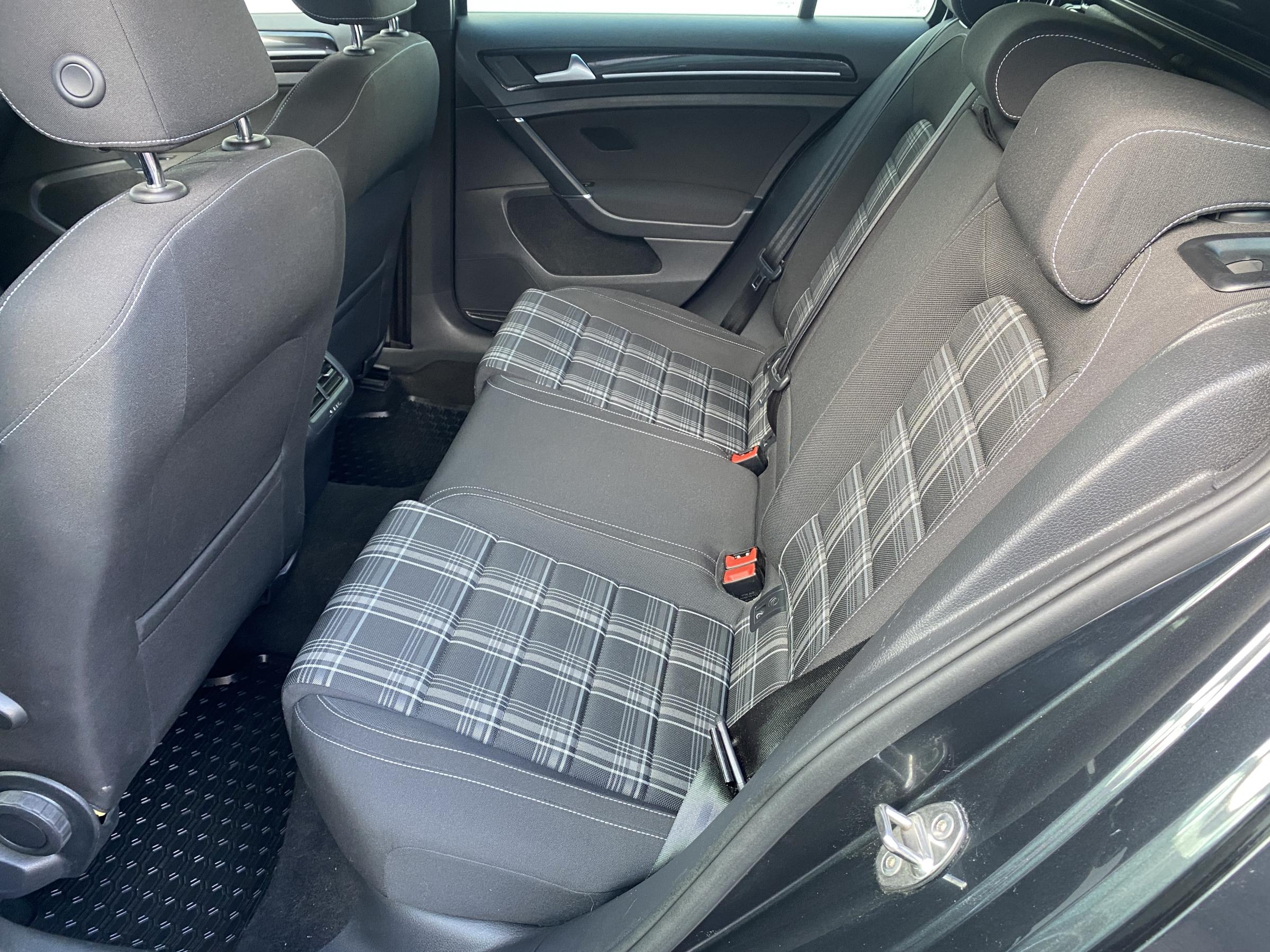 Volkswagen Golf, 2015 - pohled č. 9