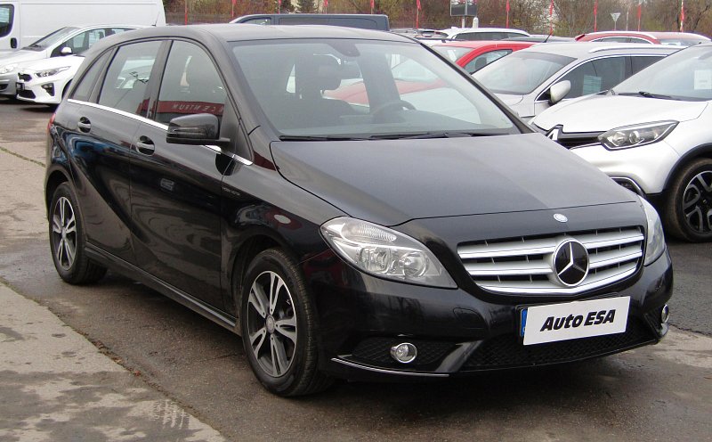 Mercedes-Benz Třída B 2.0i 