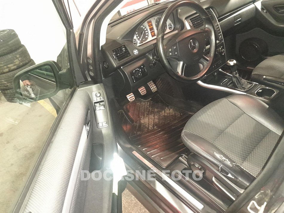 Mercedes-Benz Třída B 1.7 